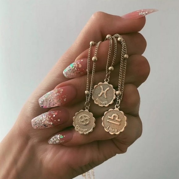 Jewelry - Goldtone Zodiac Necklace